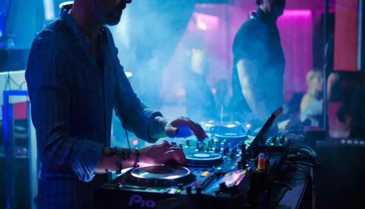 Melhores baladas de Búzios: 10 imperdíveis para sua noite