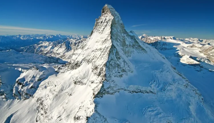 O Que Fazer em Treze Tílias: Descubra os Principais Atrativos