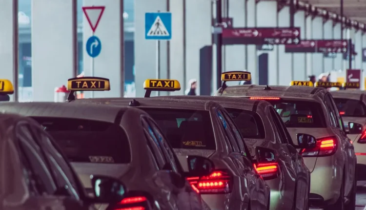 Melhores táxis e Uber de Porto de Galinhas: 10 opções imperdíveis para sua viagem